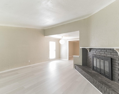 3117 San Diego Drive - Photo Thumbnail 2