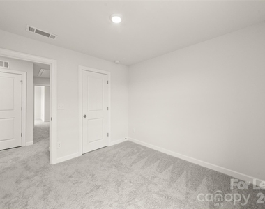 7136 Bryce Avenue - Photo Thumbnail 27