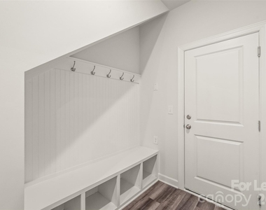 7136 Bryce Avenue - Photo Thumbnail 5