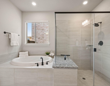 2501 Bedford Road - Photo Thumbnail 23
