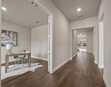 2501 Bedford Road - Photo Thumbnail 5