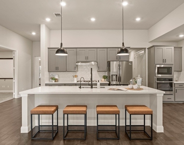 2501 Bedford Road - Photo Thumbnail 12