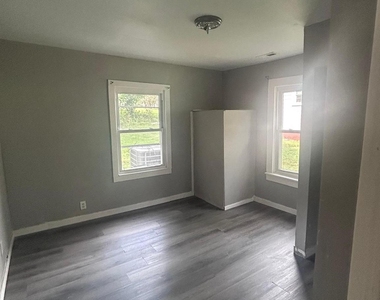 1812 Wilson W Lee Boulevard - Photo Thumbnail 5