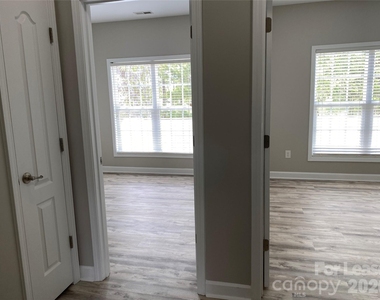 9737 Longstone Lane - Photo Thumbnail 14