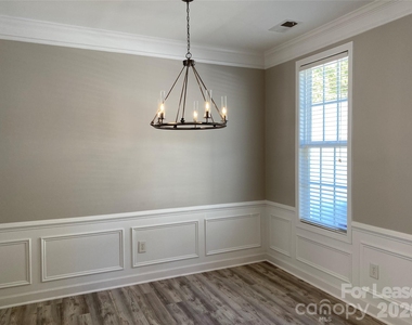 9737 Longstone Lane - Photo Thumbnail 7