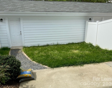 9737 Longstone Lane - Photo Thumbnail 22