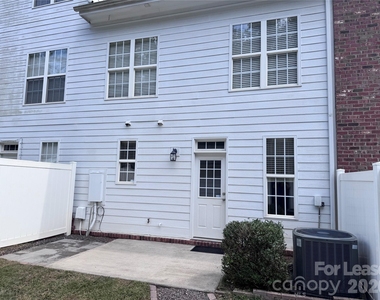 9737 Longstone Lane - Photo Thumbnail 21