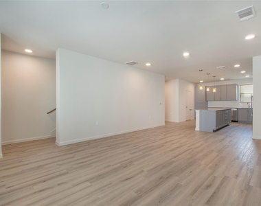 2100 Legacy Drive - Photo Thumbnail 6