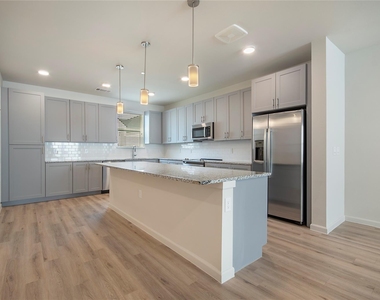 2100 Legacy Drive - Photo Thumbnail 7