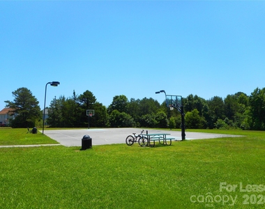 1018 Fountainbrook Drive - Photo Thumbnail 29