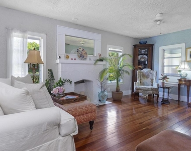 629 N Lakeside Drive - Photo Thumbnail 19