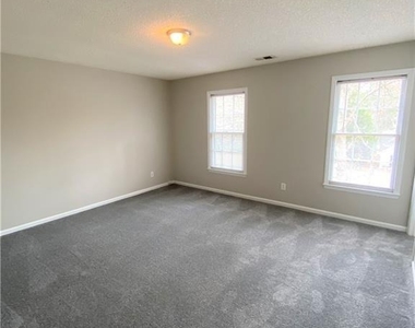 6217 Bandy Drive - Photo Thumbnail 18
