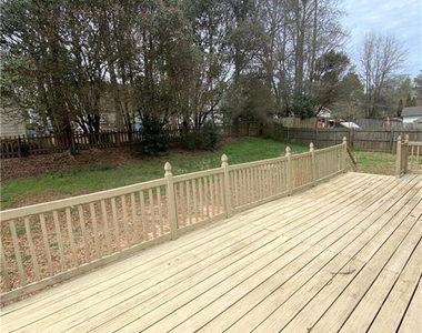 6217 Bandy Drive - Photo Thumbnail 9