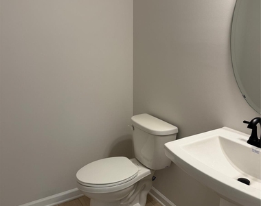 2136 Zybach Drive - Photo Thumbnail 9