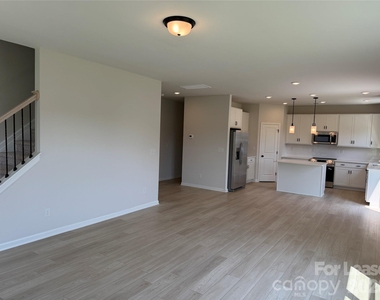2136 Zybach Drive - Photo Thumbnail 5