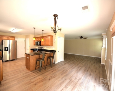 6948 Haines Mill Road - Photo Thumbnail 8