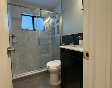 351 Mars Avenue - Photo Thumbnail 13