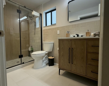 351 Mars Avenue - Photo Thumbnail 11