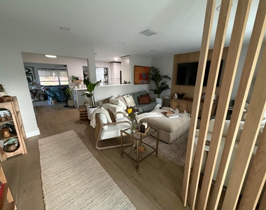351 Mars Avenue - Photo Thumbnail 1