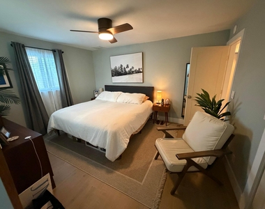 351 Mars Avenue - Photo Thumbnail 10