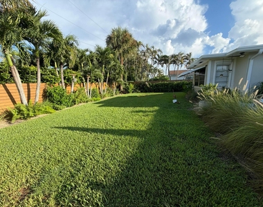 351 Mars Avenue - Photo Thumbnail 19