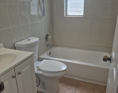 609 20th Street - Photo Thumbnail 4