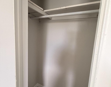 609 20th Street - Photo Thumbnail 13