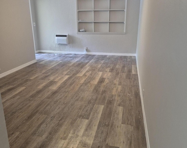 609 20th Street - Photo Thumbnail 3