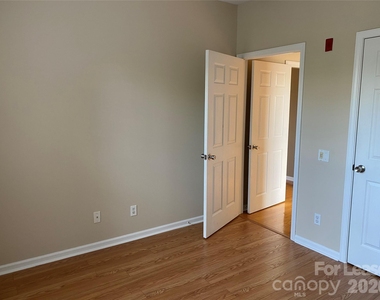 14744 Via Sorrento Drive - Photo Thumbnail 24