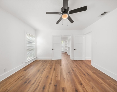 1314 Arborvitae Avenue - Photo Thumbnail 9