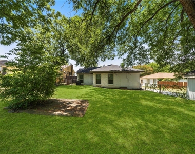 1314 Arborvitae Avenue - Photo Thumbnail 13