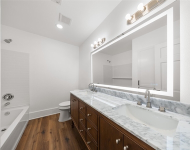 1314 Arborvitae Avenue - Photo Thumbnail 6