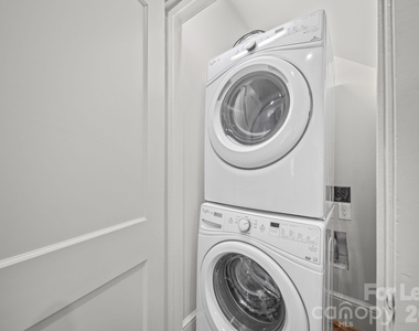 923 Henley Place - Photo Thumbnail 22