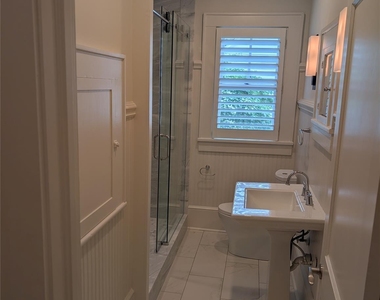 923 Henley Place - Photo Thumbnail 19