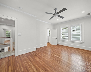 923 Henley Place - Photo Thumbnail 34