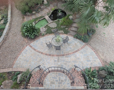 923 Henley Place - Photo Thumbnail 30