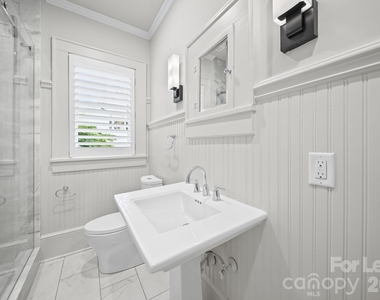 923 Henley Place - Photo Thumbnail 29