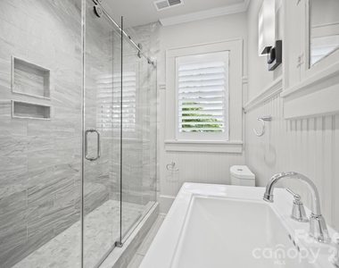 923 Henley Place - Photo Thumbnail 30