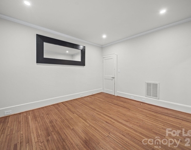 923 Henley Place - Photo Thumbnail 21