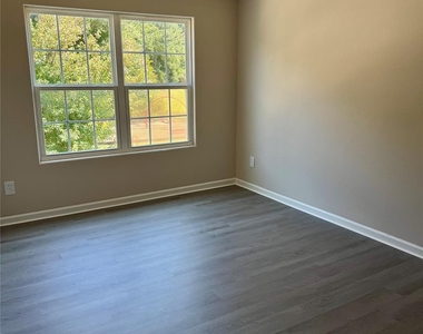 937 Joselynn Drive - Photo Thumbnail 4