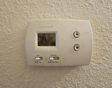925 Whitehall Drive - Photo Thumbnail 23