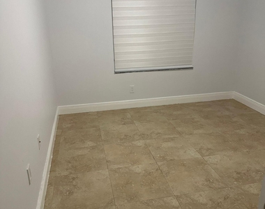 12634 Sw 256th Terrace - Photo Thumbnail 4