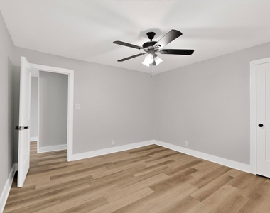 5313 Libbey Avenue - Photo Thumbnail 25