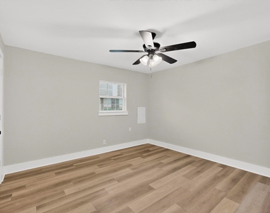 5313 Libbey Avenue - Photo Thumbnail 24