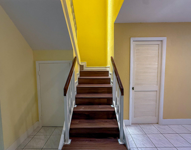 4567 Nw 90th Avenue - Photo Thumbnail 5