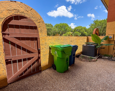 4567 Nw 90th Avenue - Photo Thumbnail 16