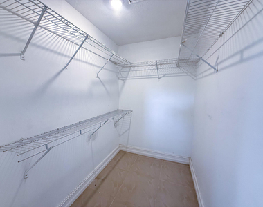 4567 Nw 90th Avenue - Photo Thumbnail 12