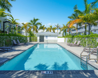 405 Ne 35th Court - Photo Thumbnail 25