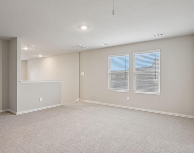 3704 Deer Drive - Photo Thumbnail 18