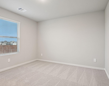 3704 Deer Drive - Photo Thumbnail 13